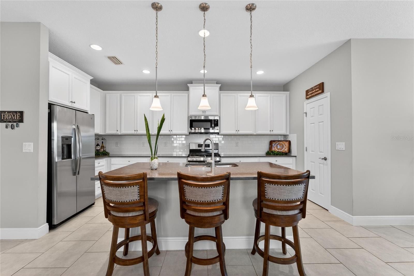 Image 16 of 97 For 5427 Silver Sun Drive