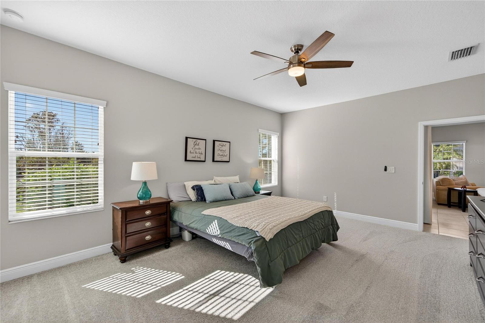 Image 30 of 97 For 5427 Silver Sun Drive