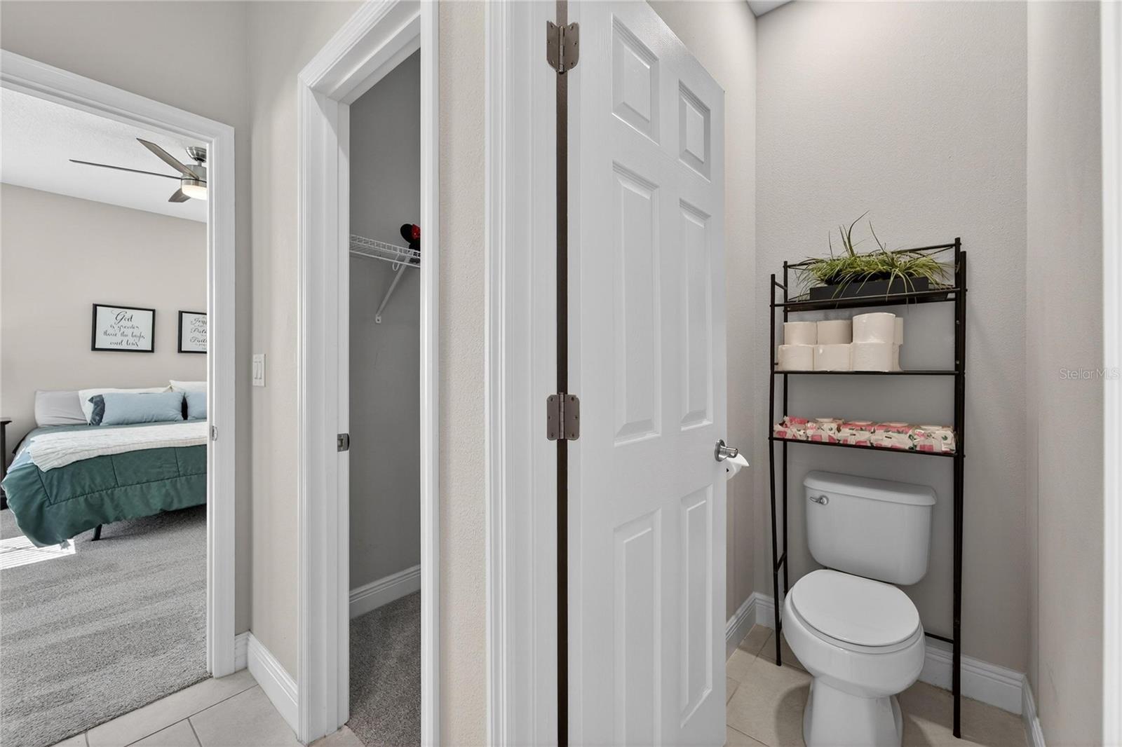 Image 37 of 97 For 5427 Silver Sun Drive