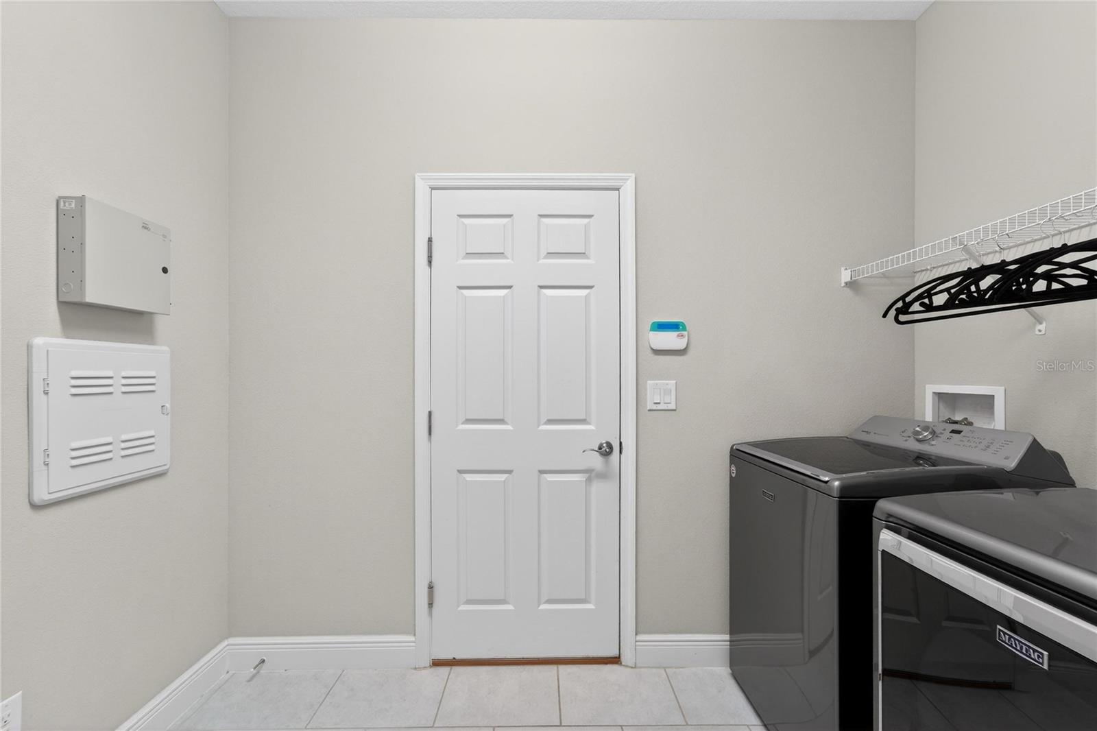 Image 49 of 97 For 5427 Silver Sun Drive