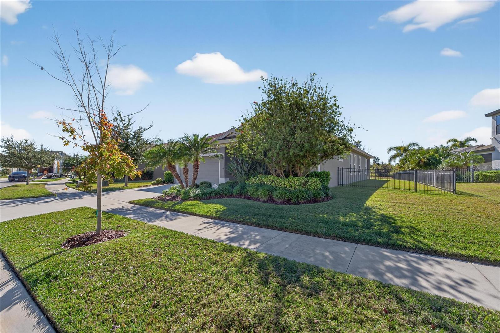 Image 7 of 97 For 5427 Silver Sun Drive