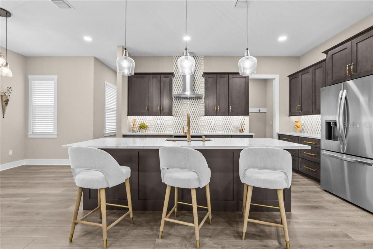 Image 6 of 37 For 213 Giddens Avenue