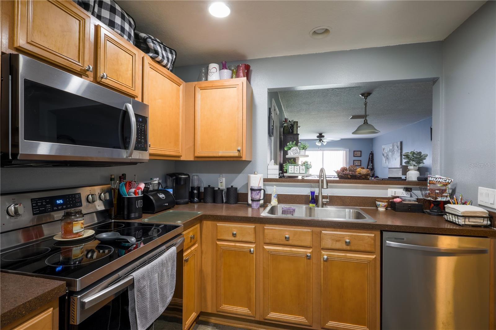 Image 8 of 21 For 6925 Marble Fawn Place