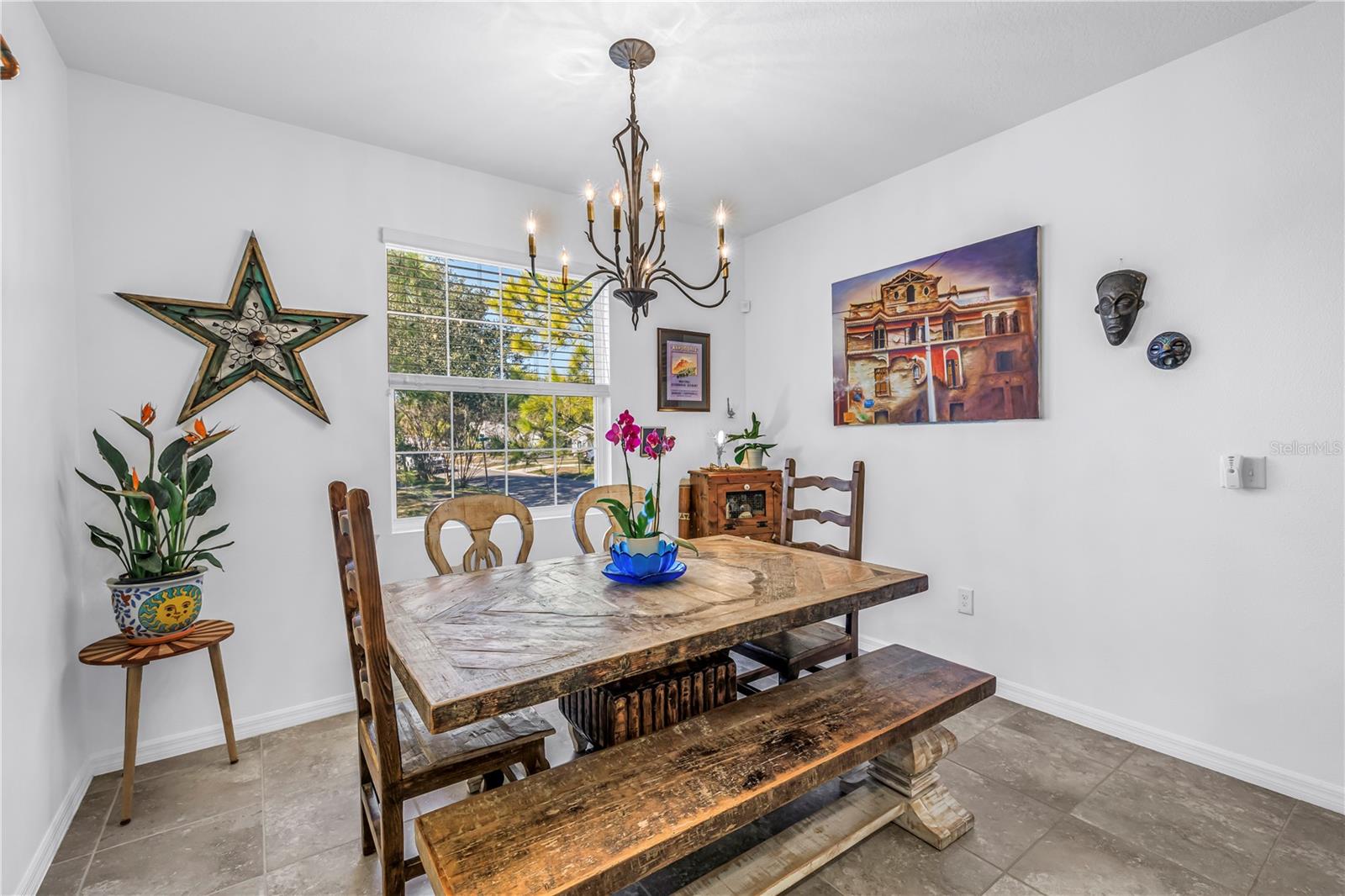 Listing photo id 14 for 5284 6th Way N