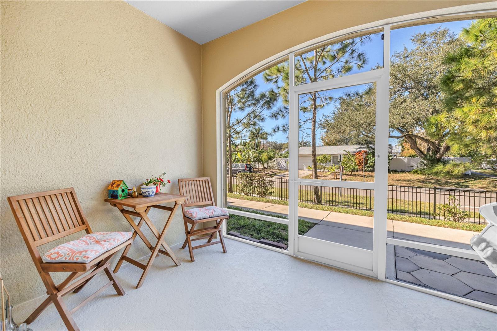 Listing photo id 34 for 5284 6th Way N