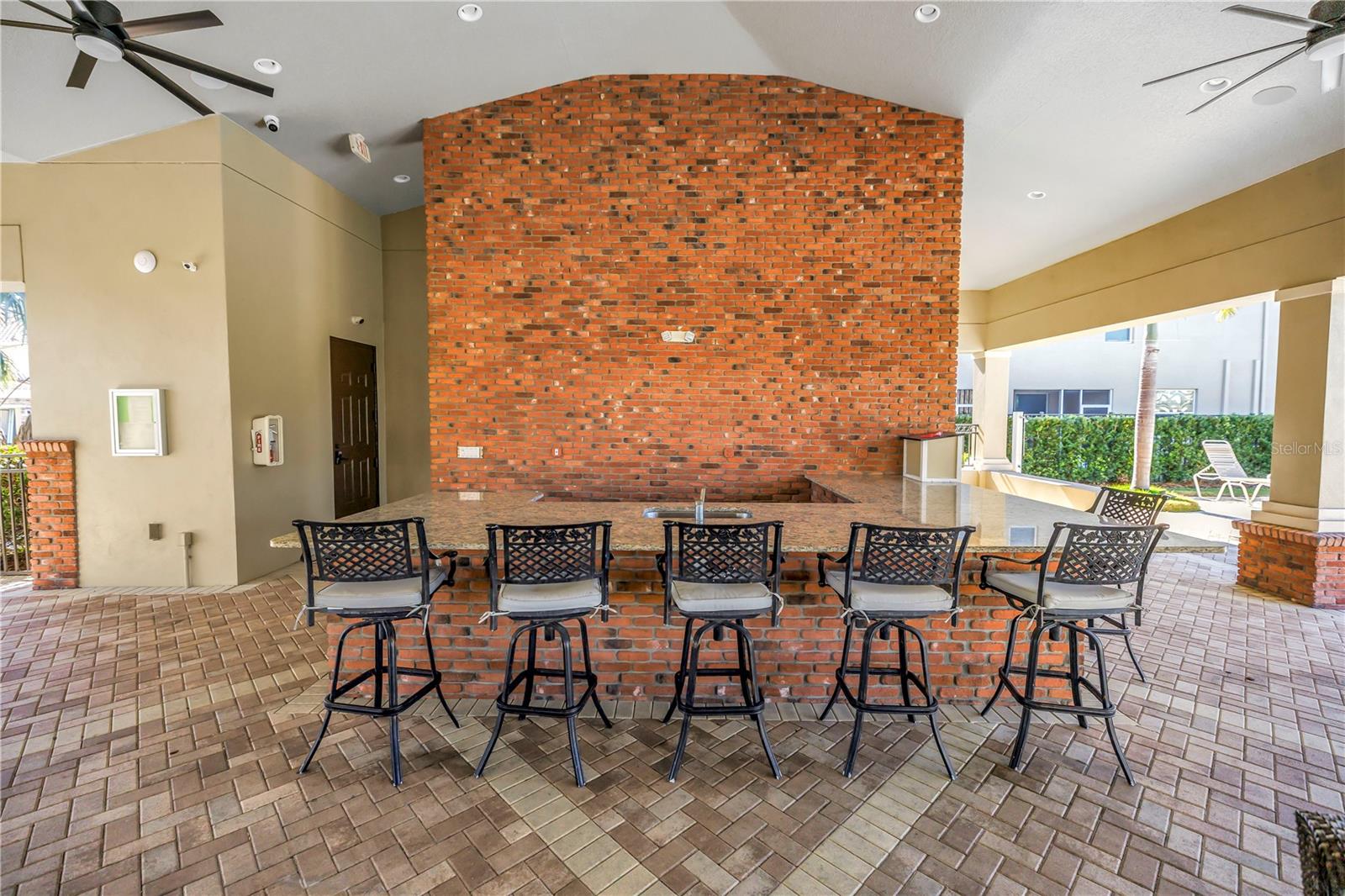 Listing photo id 43 for 5284 6th Way N