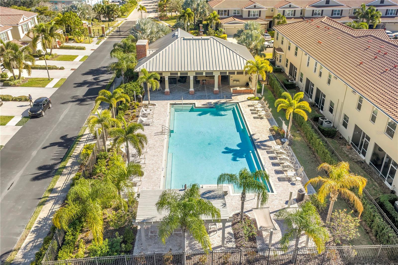 Listing photo id 44 for 5284 6th Way N