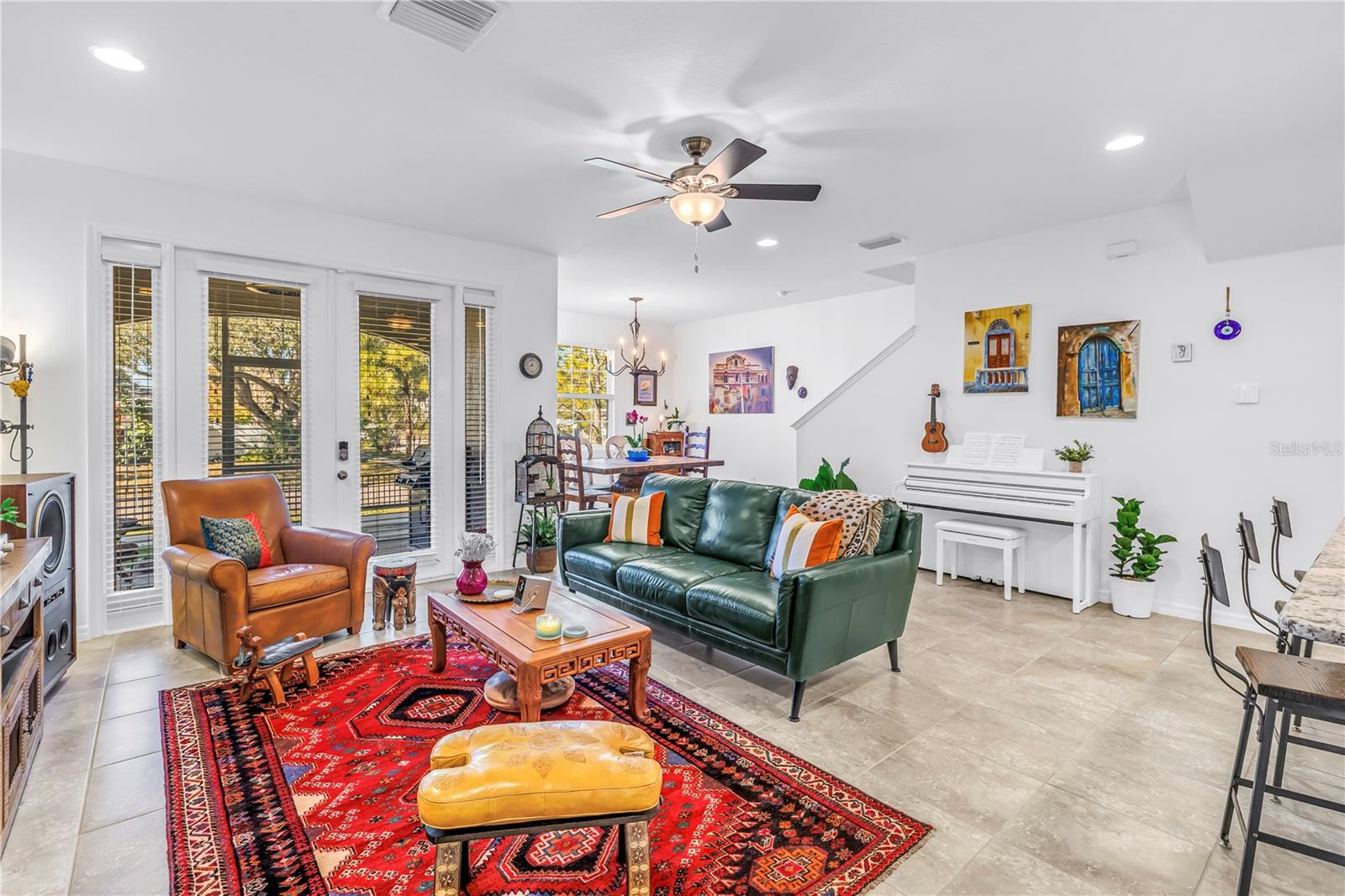 Listing photo id 5 for 5284 6th Way N