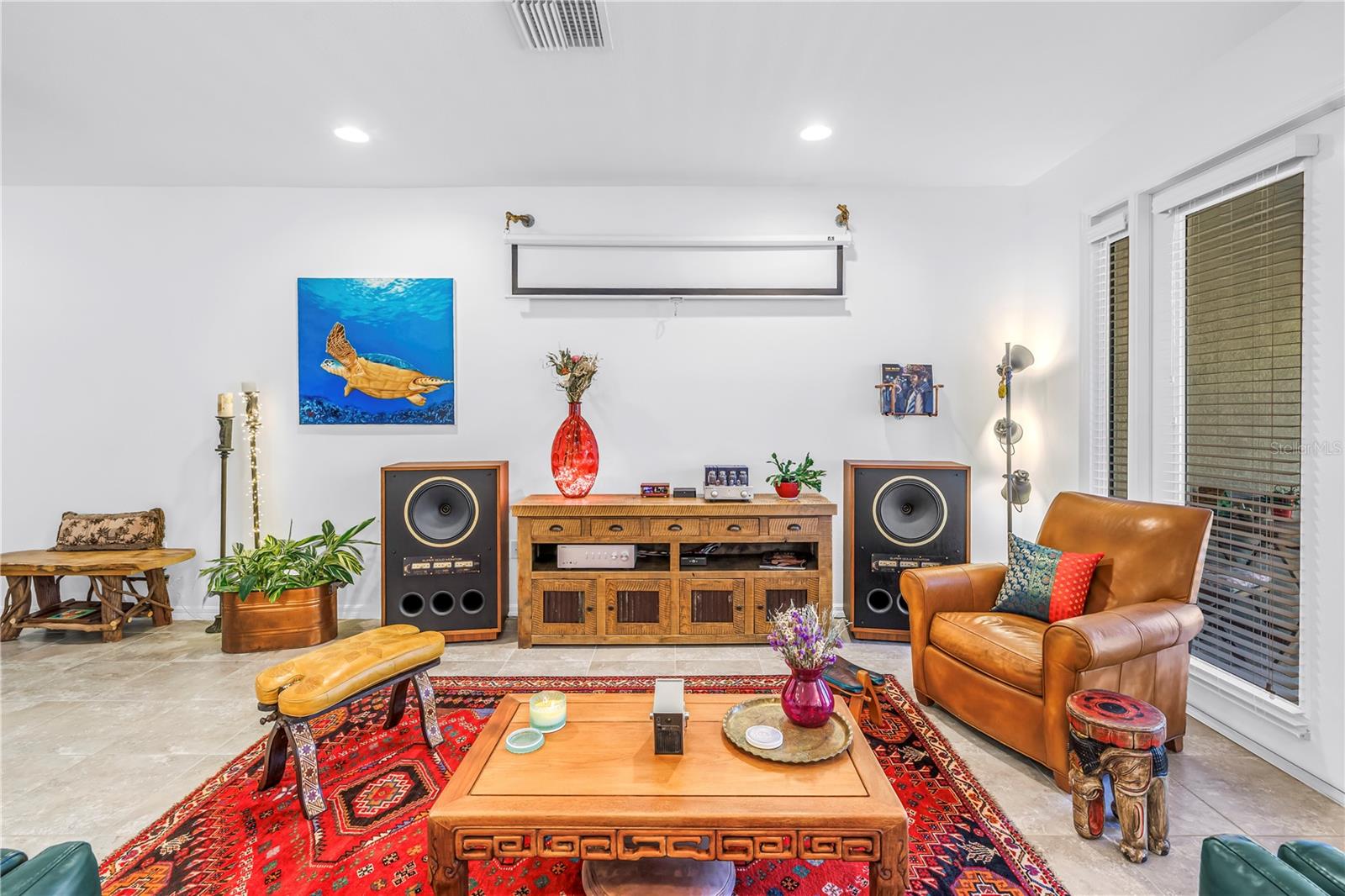 Listing photo id 6 for 5284 6th Way N