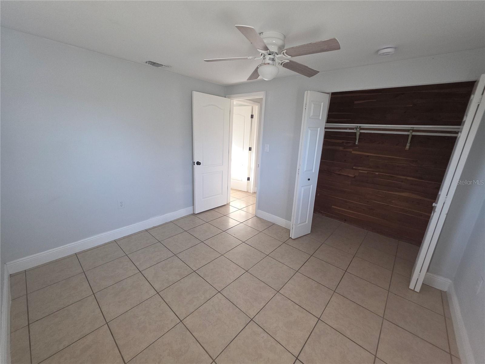 Image 16 of 19 For 1344 Wickham Lane