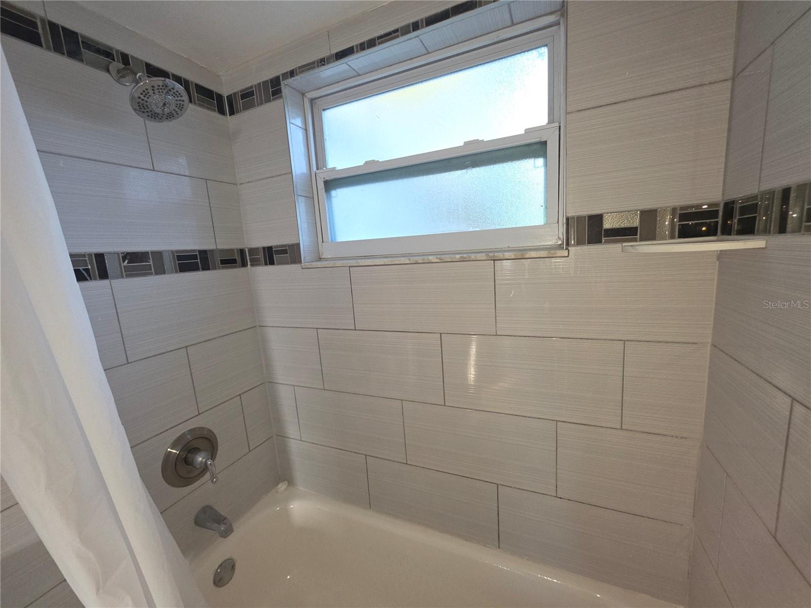 Image 18 of 19 For 1344 Wickham Lane