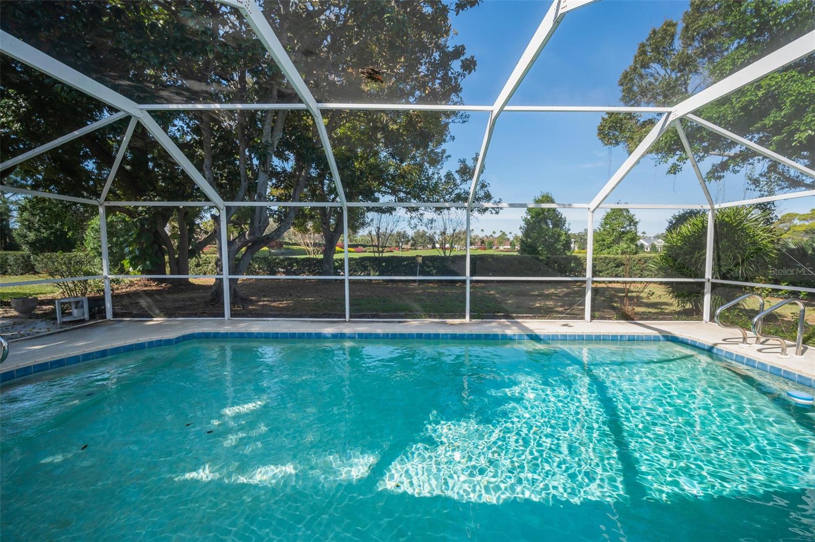 Image 52 of 75 For 4 Hibiscus Road