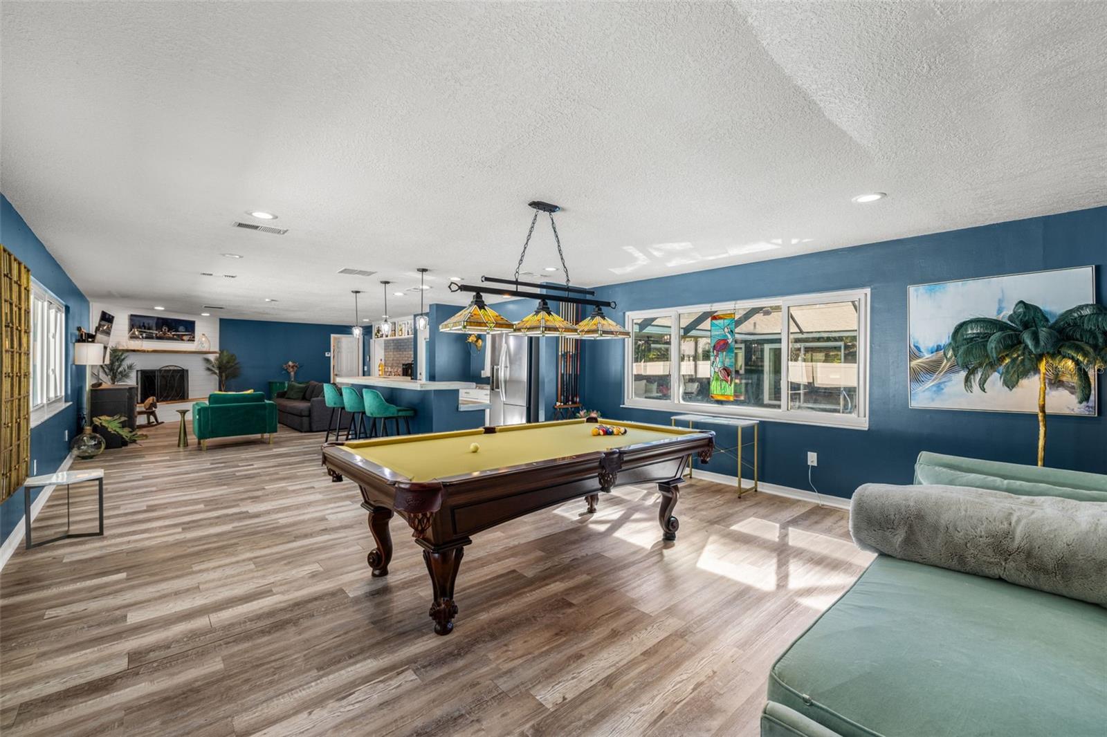 Image 21 of 40 For 2242 Buena Vista Drive