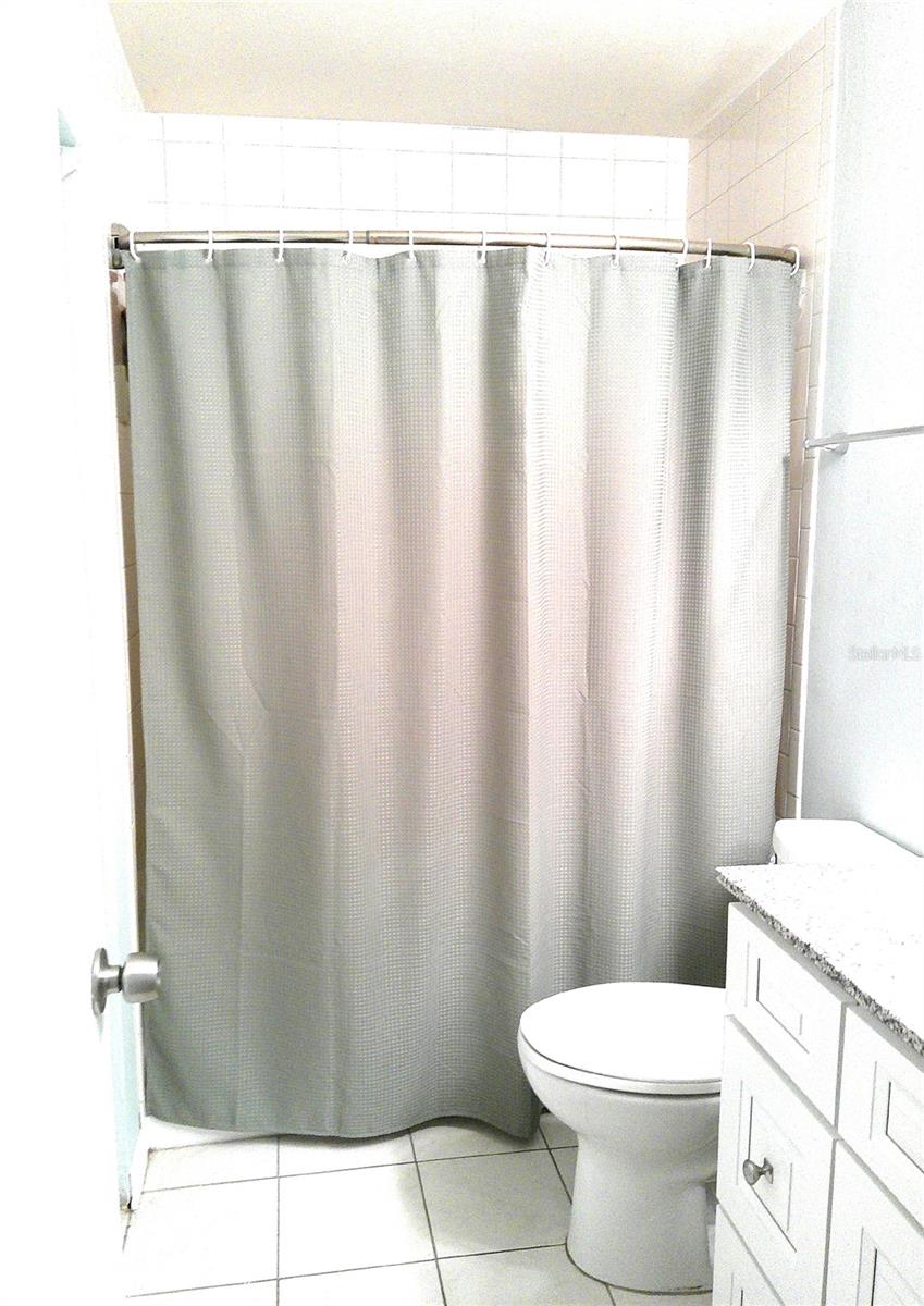 Image 21 of 37 For 5170 Sunridge Palms Drive