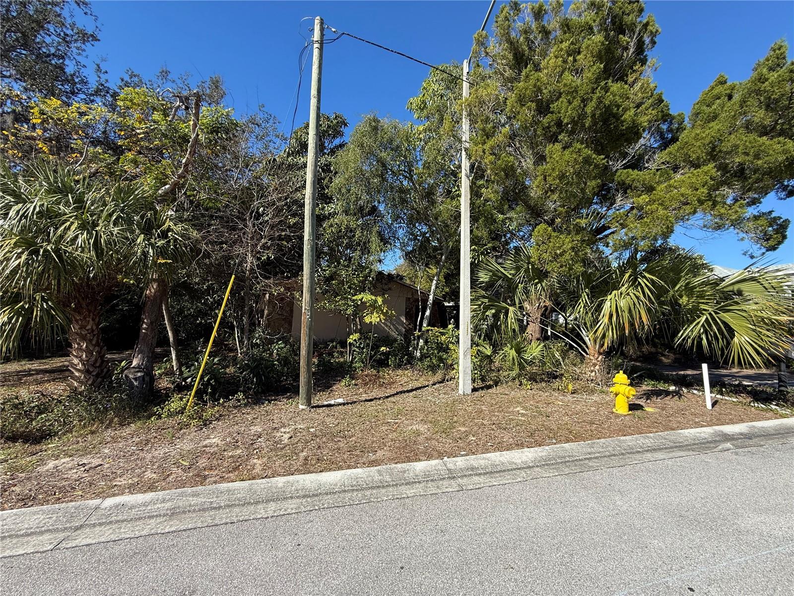 Image 7 of 23 For 6515 Taylor Court