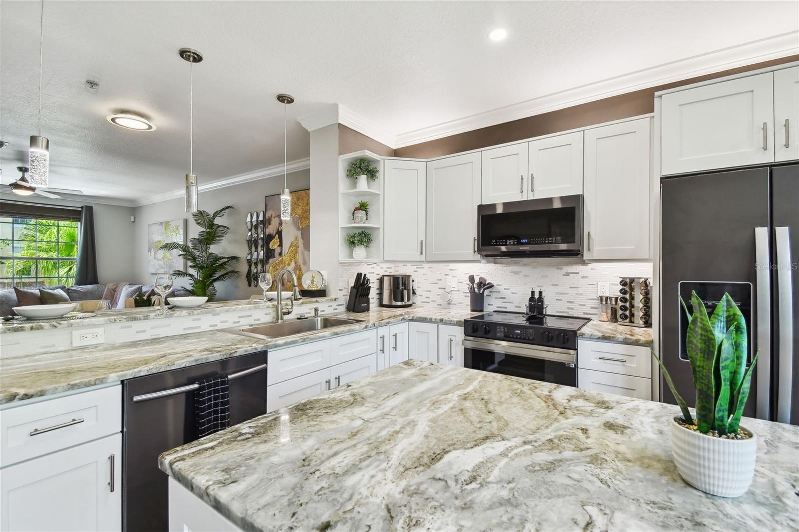 Image 32 of 77 For 3174 Bayshore Oaks Drive