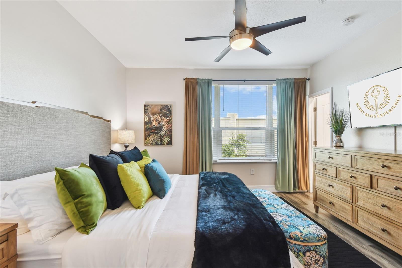 Image 49 of 77 For 3174 Bayshore Oaks Drive