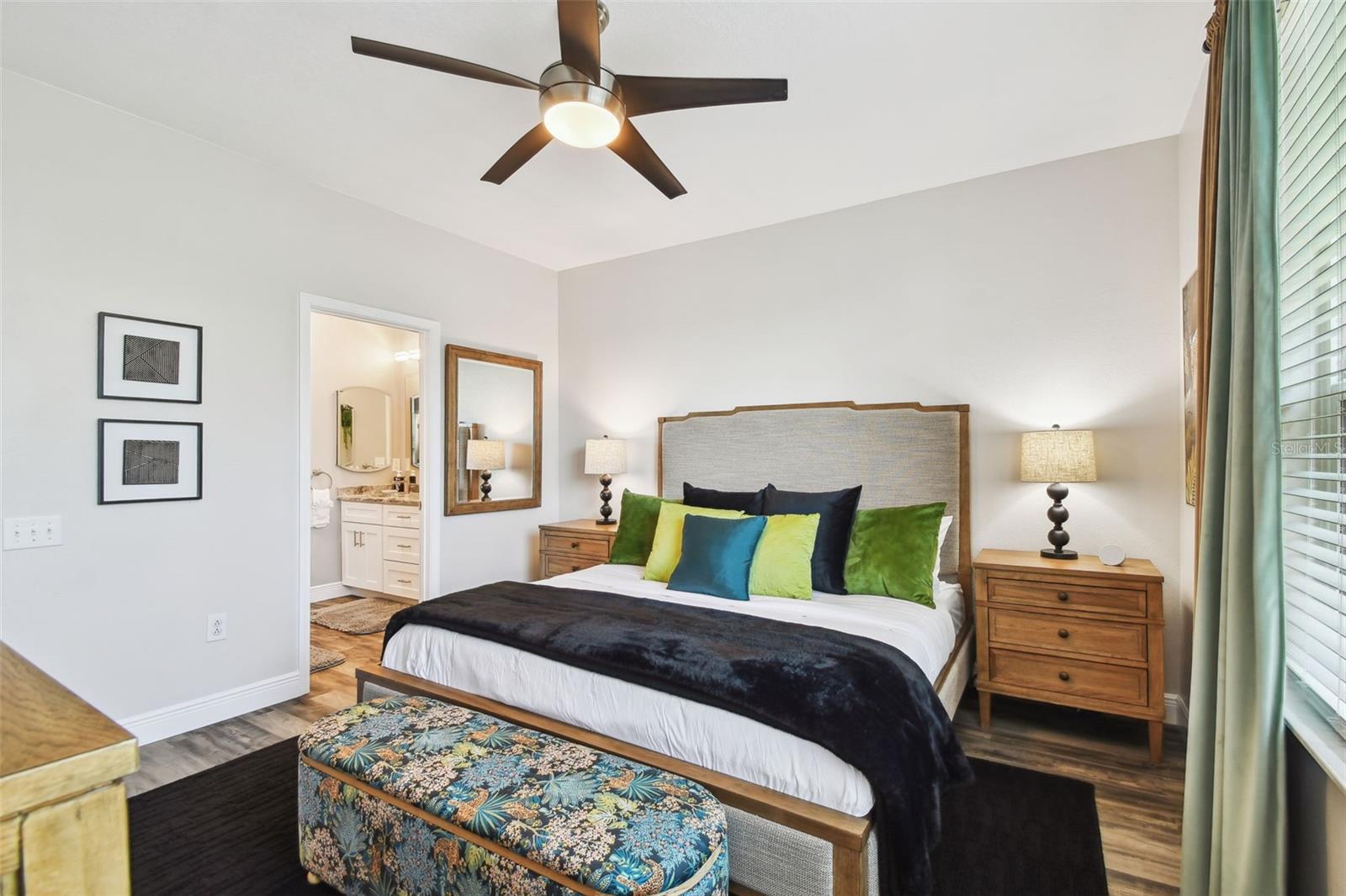 Image 50 of 77 For 3174 Bayshore Oaks Drive