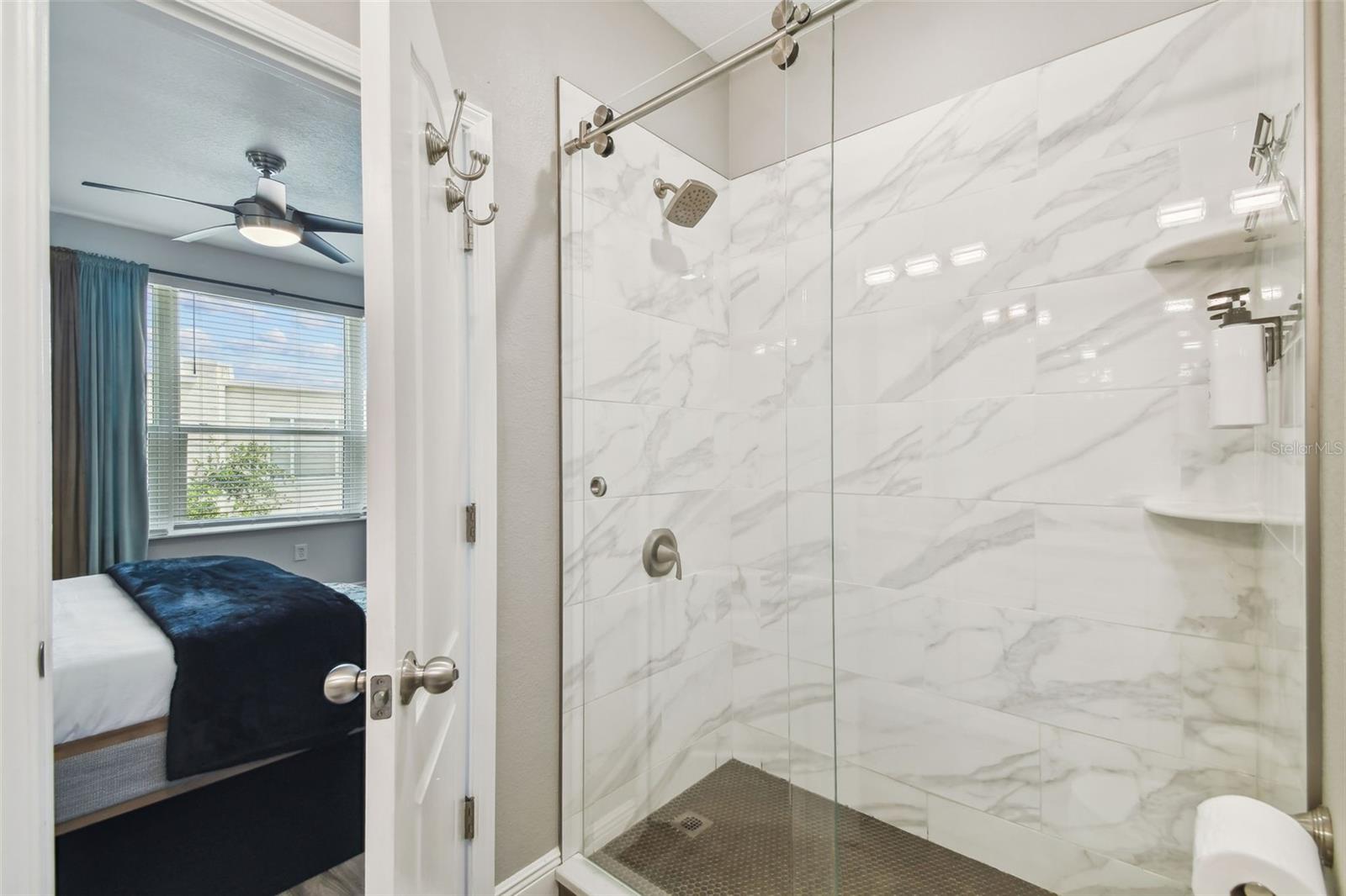 Image 53 of 77 For 3174 Bayshore Oaks Drive