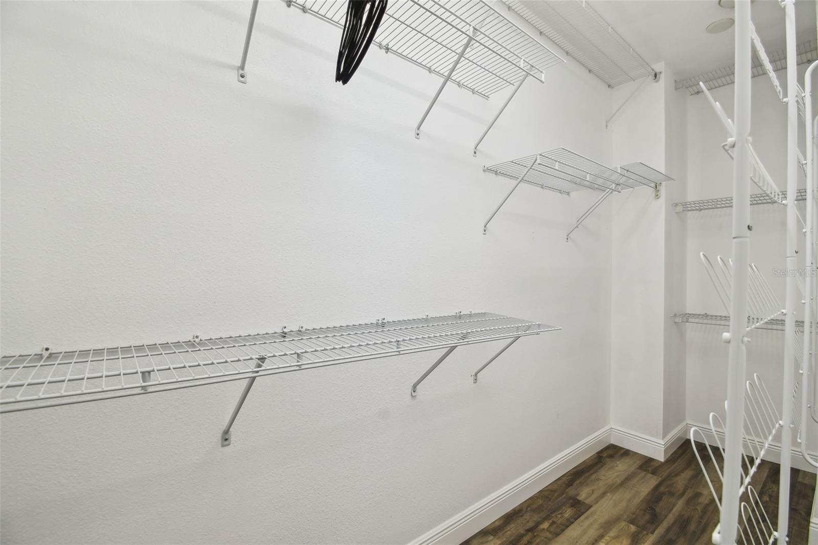 Image 54 of 77 For 3174 Bayshore Oaks Drive