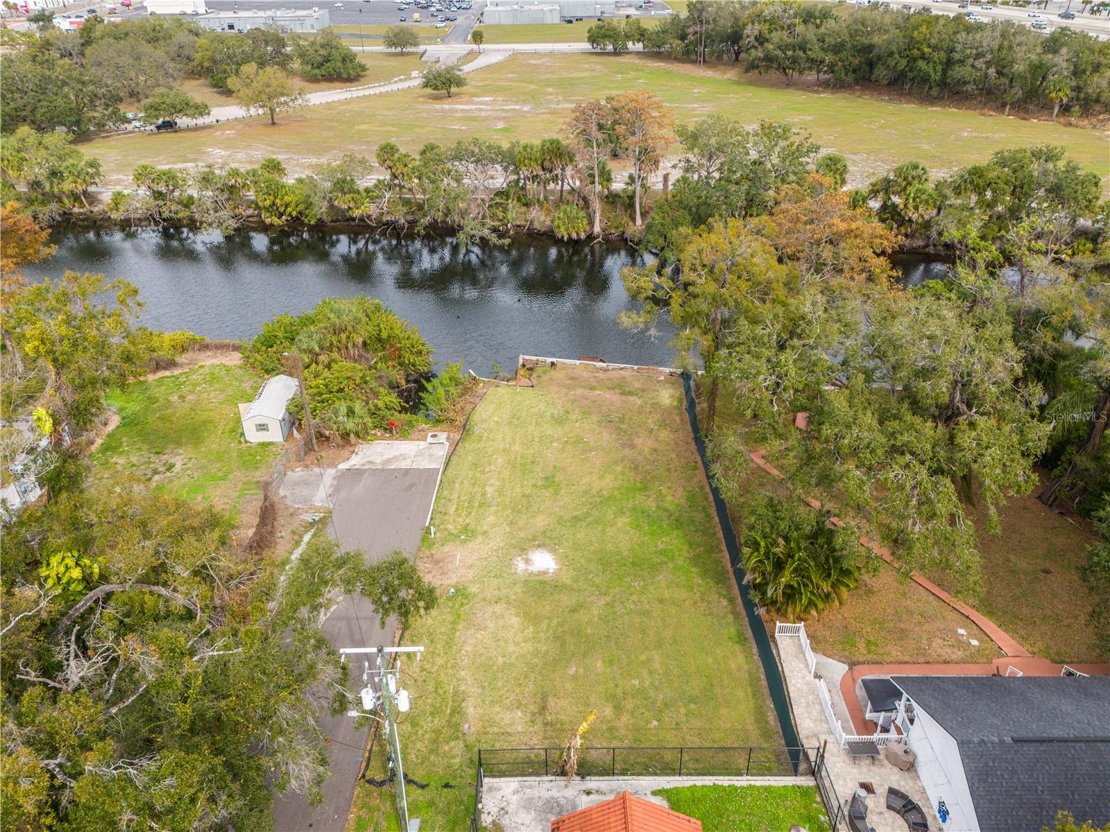 Image 7 of 15 For 7920 Branch Avenue