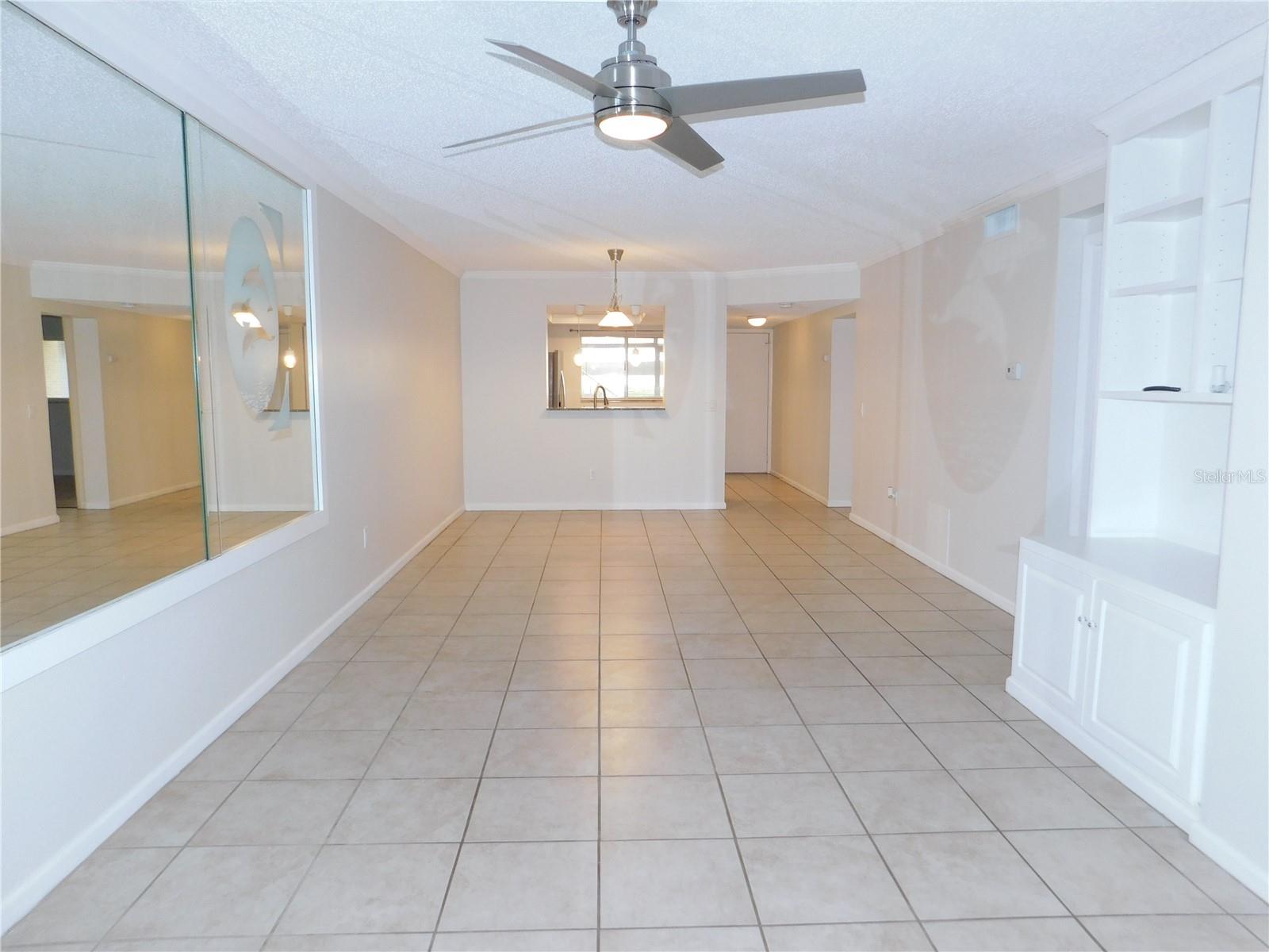 Image 14 of 40 For 2420 Winding Creek Boulevard 103