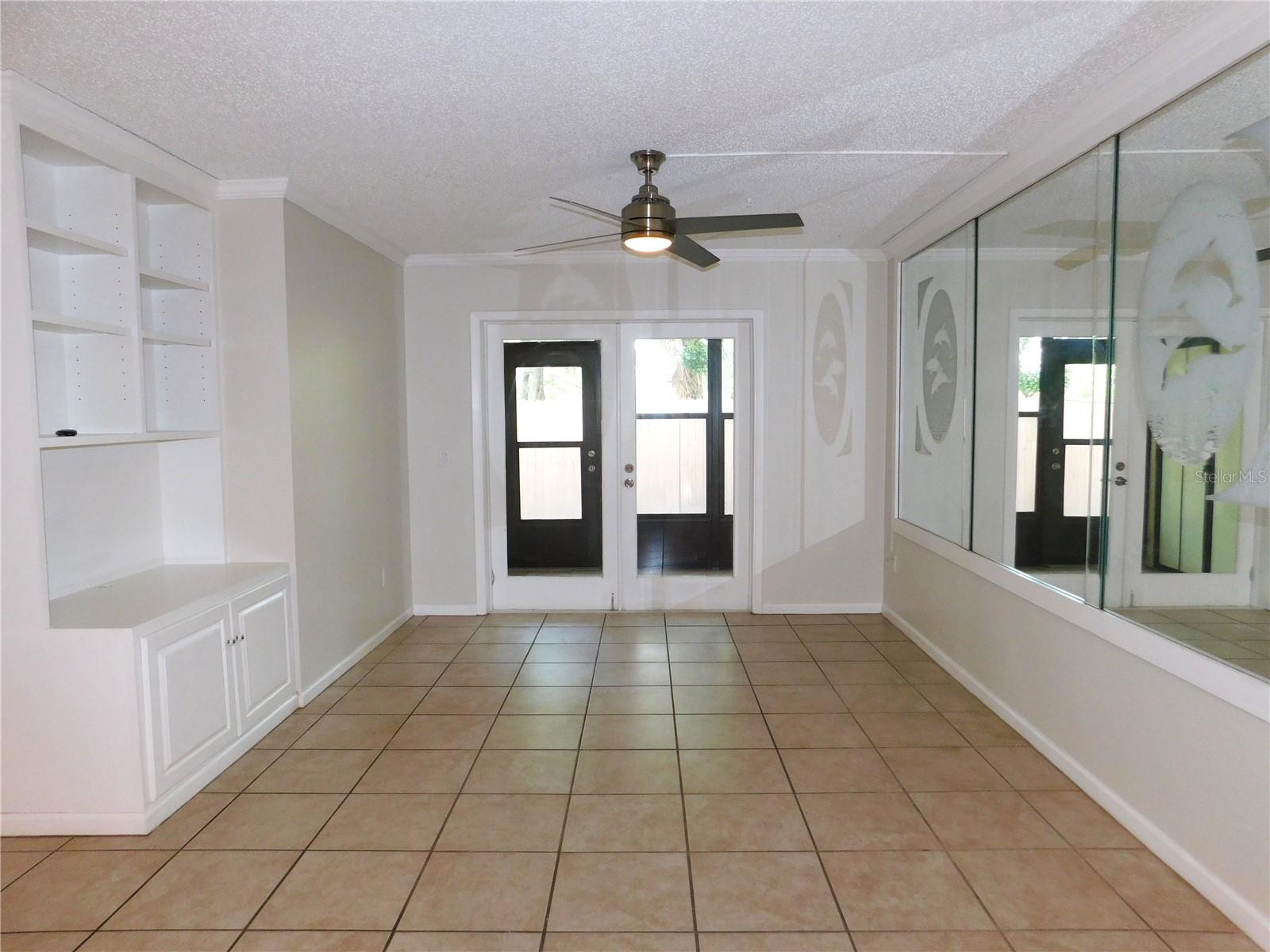 Image 17 of 40 For 2420 Winding Creek Boulevard 103