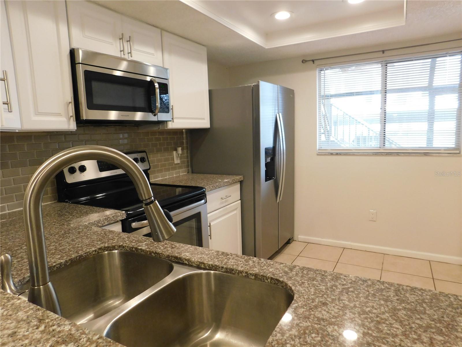 Image 8 of 40 For 2420 Winding Creek Boulevard 103