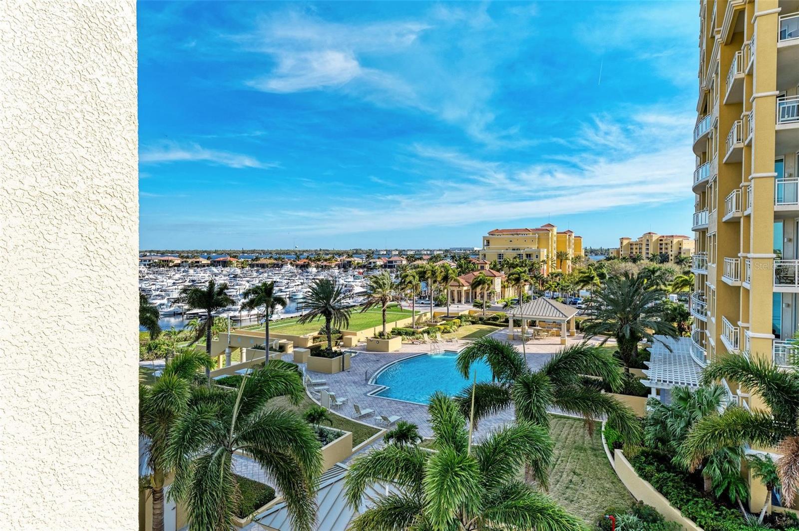 Image 18 of 31 For 140 Riviera Dunes Way 404