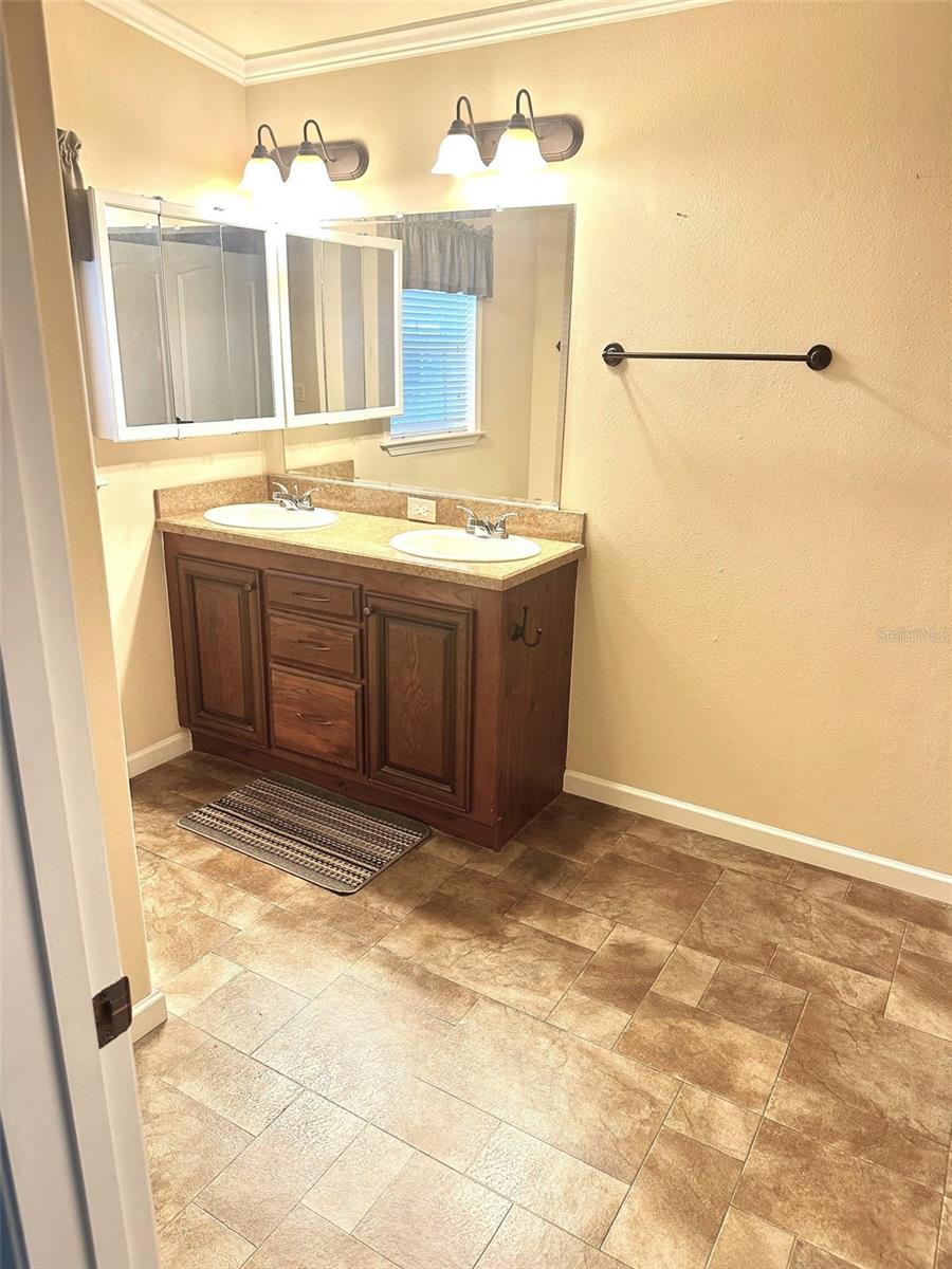 Image 10 of 16 For 9790 66th Street N 128