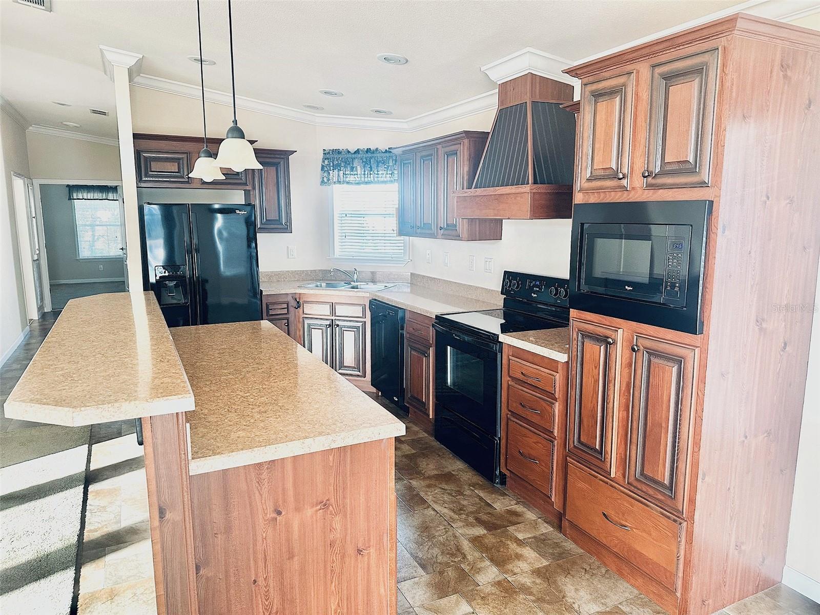 Image 14 of 16 For 9790 66th Street N 128