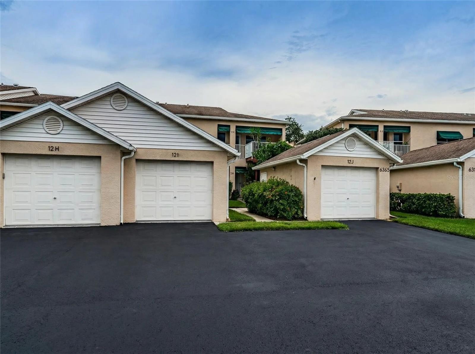 Image 34 of 70 For 6363 99th Way N 12i