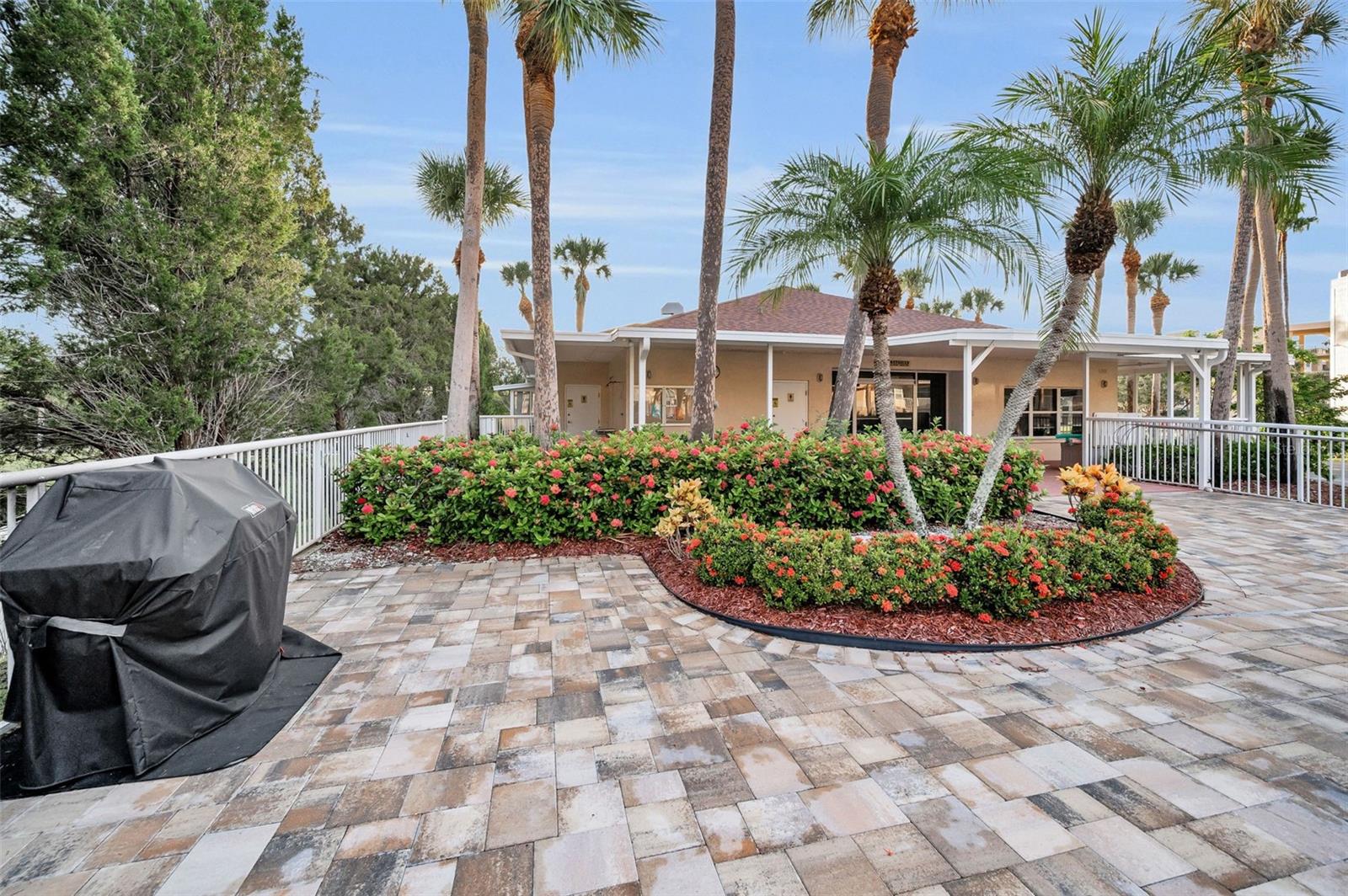 Image 49 of 70 For 6363 99th Way N 12i