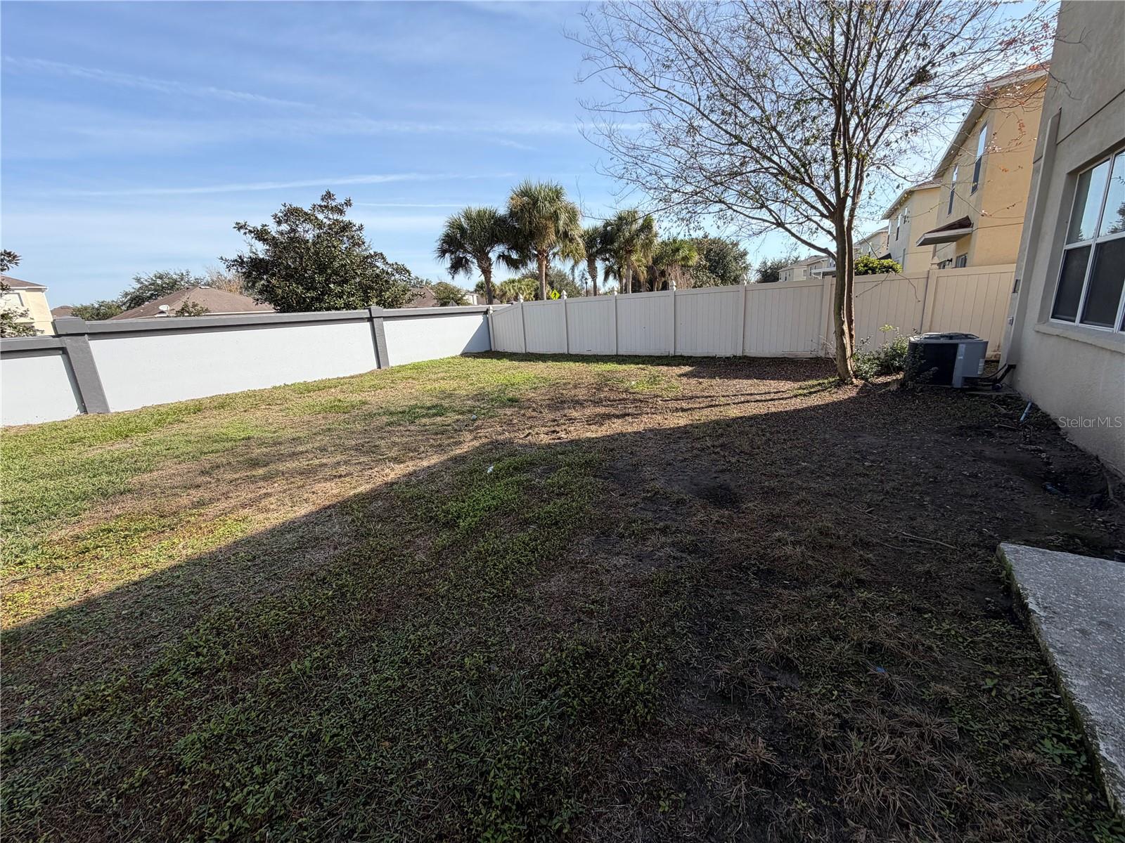 Image 6 of 27 For 19418 Timberbluff Drive