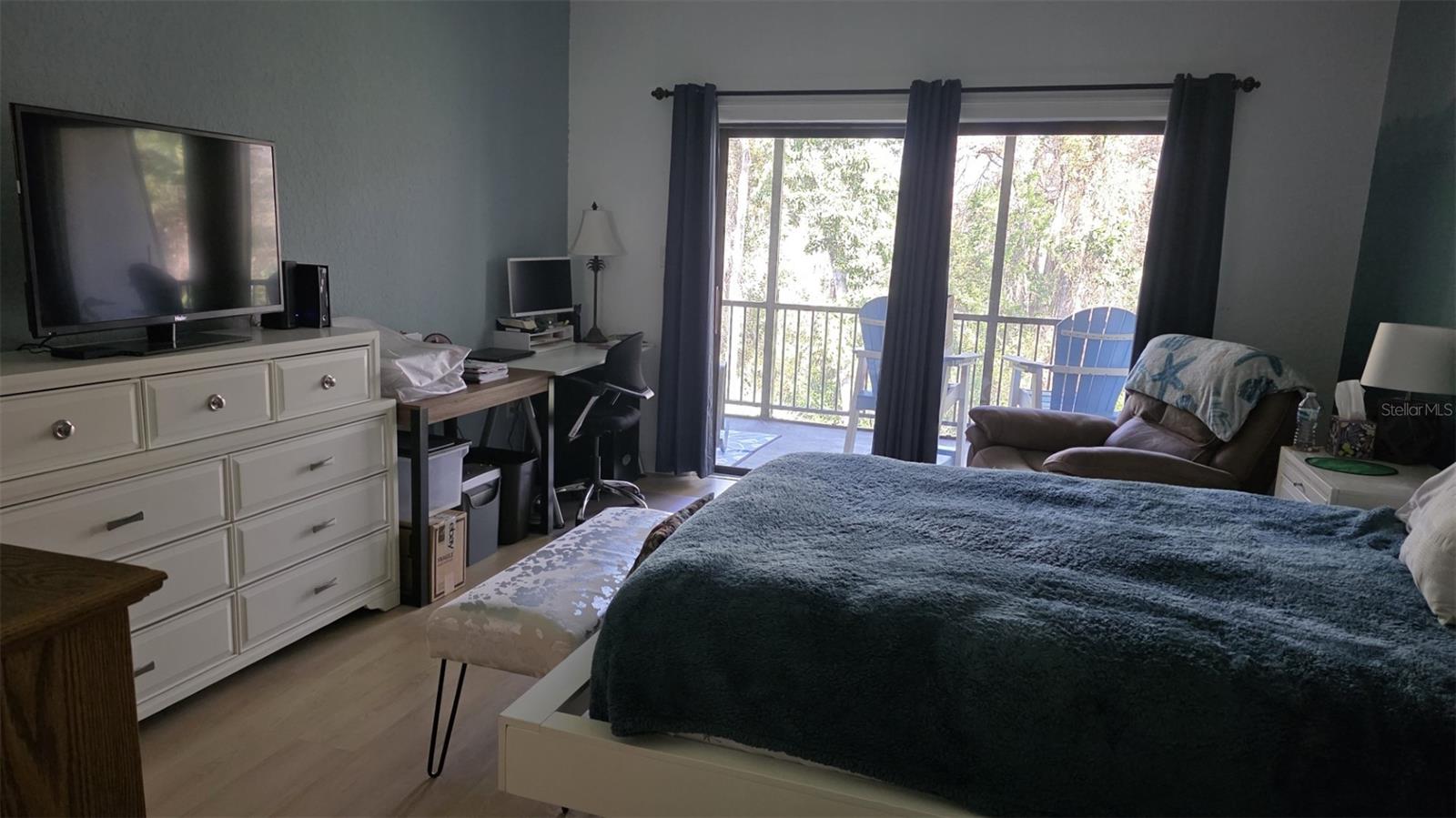 Image 21 of 44 For 7032 River Run Boulevard