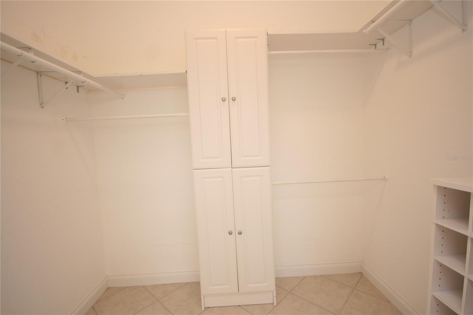 Image 24 of 44 For 7032 River Run Boulevard