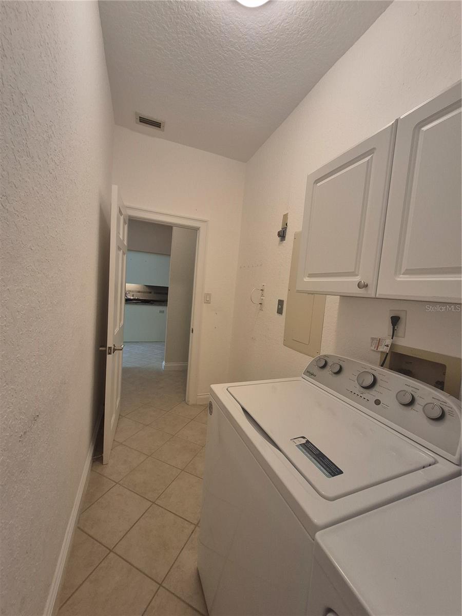 Image 25 of 44 For 7032 River Run Boulevard