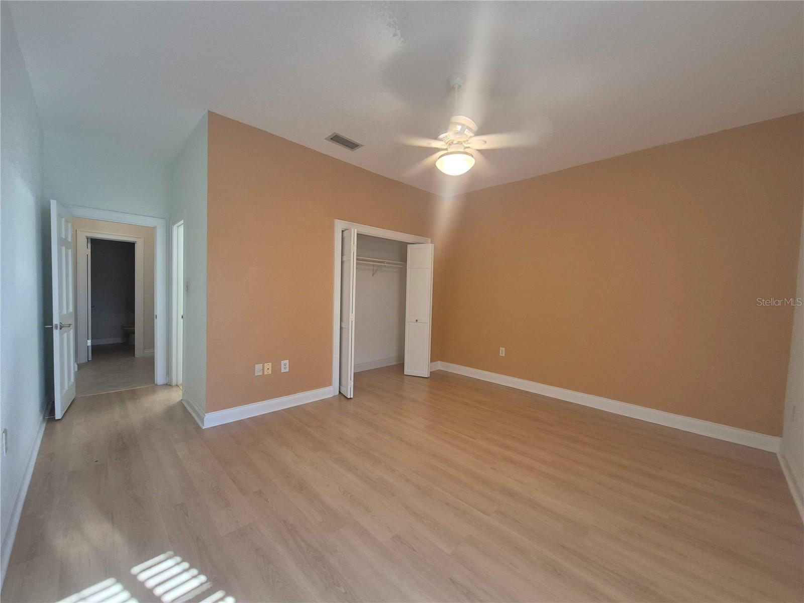 Image 29 of 44 For 7032 River Run Boulevard