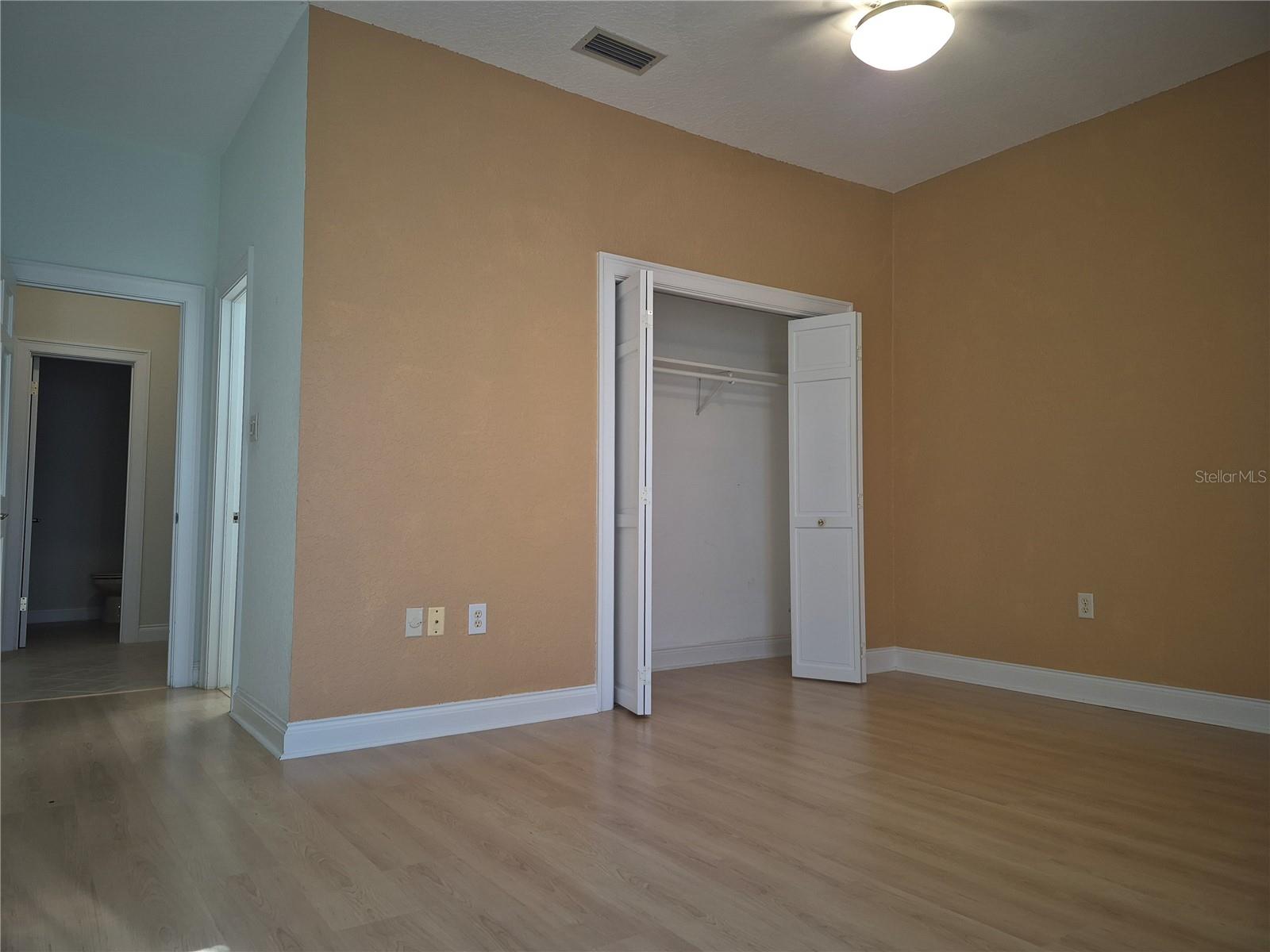 Image 30 of 44 For 7032 River Run Boulevard