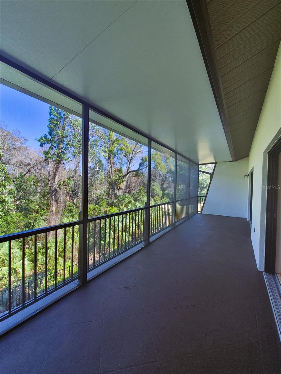 Image 37 of 44 For 7032 River Run Boulevard