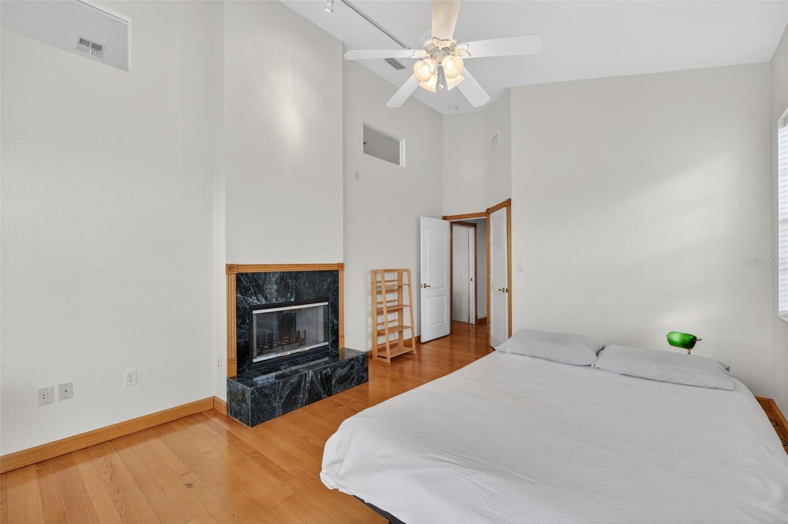 Image 32 of 67 For 14603 Mcdonald Lane