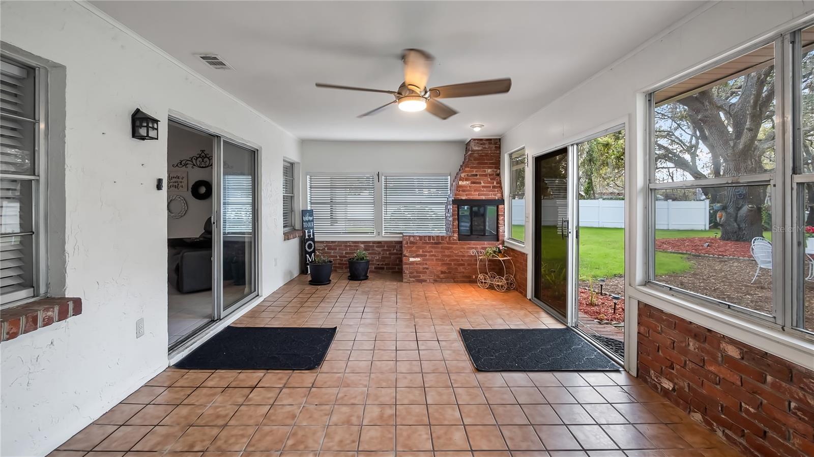 Image 17 of 30 For 11136 Bronson Rd