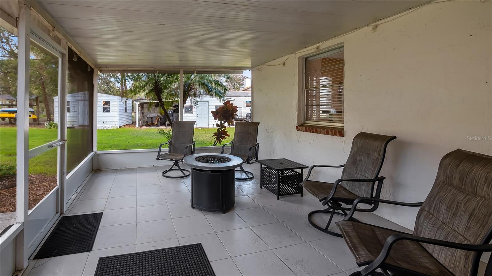 Image 19 of 30 For 11136 Bronson Rd