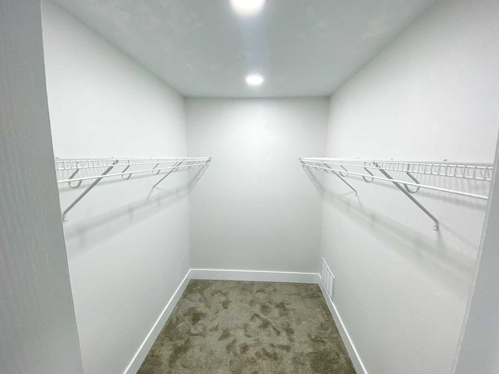 Image 24 of 33 For 15704 Country Lake Drive