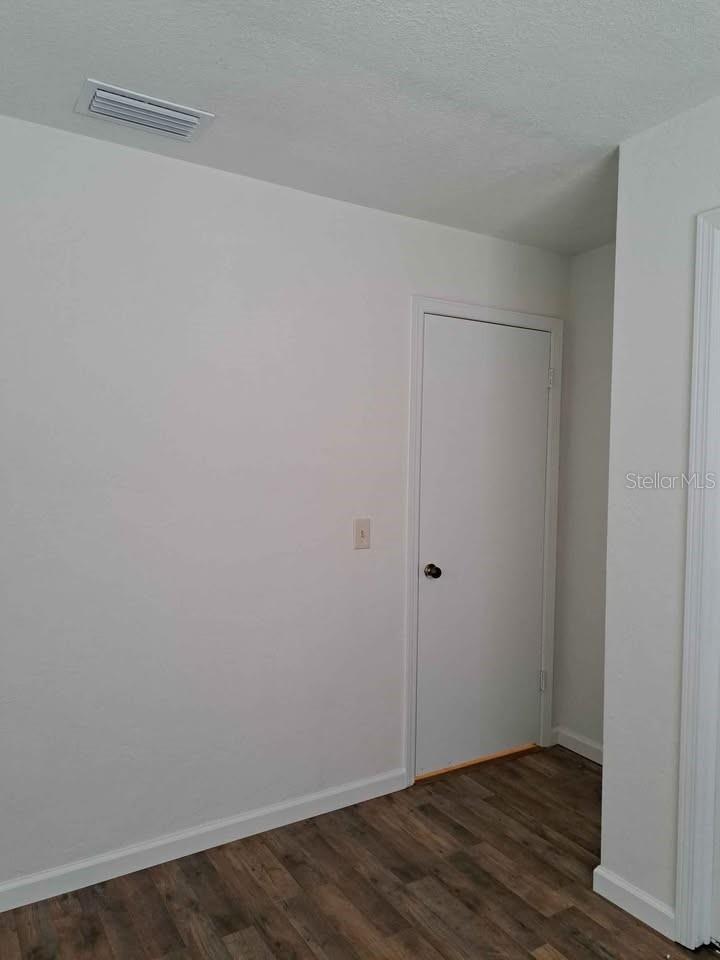 Image 23 of 31 For 406 Bullard Parkway