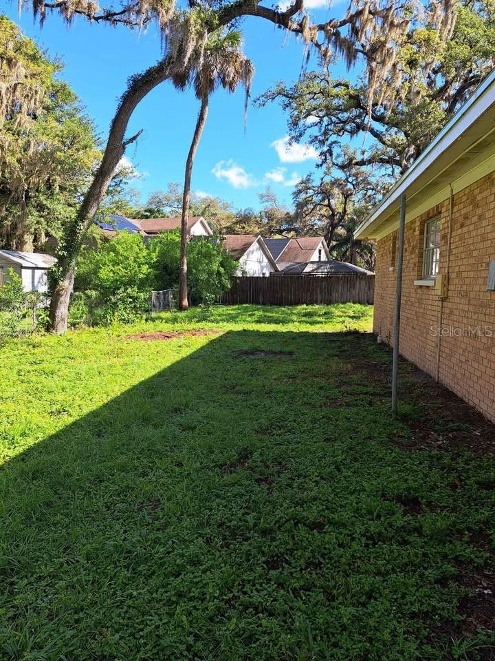 Image 30 of 31 For 406 Bullard Parkway