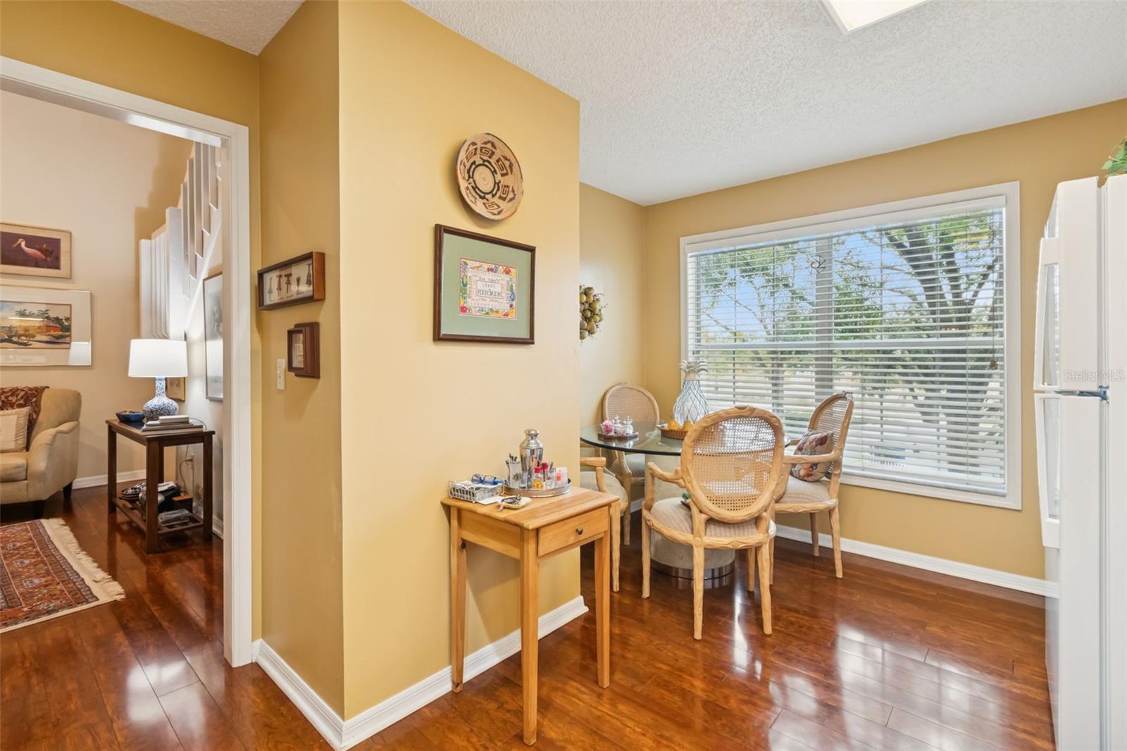 Image 15 of 46 For 3108 Valley Oaks Drive 501