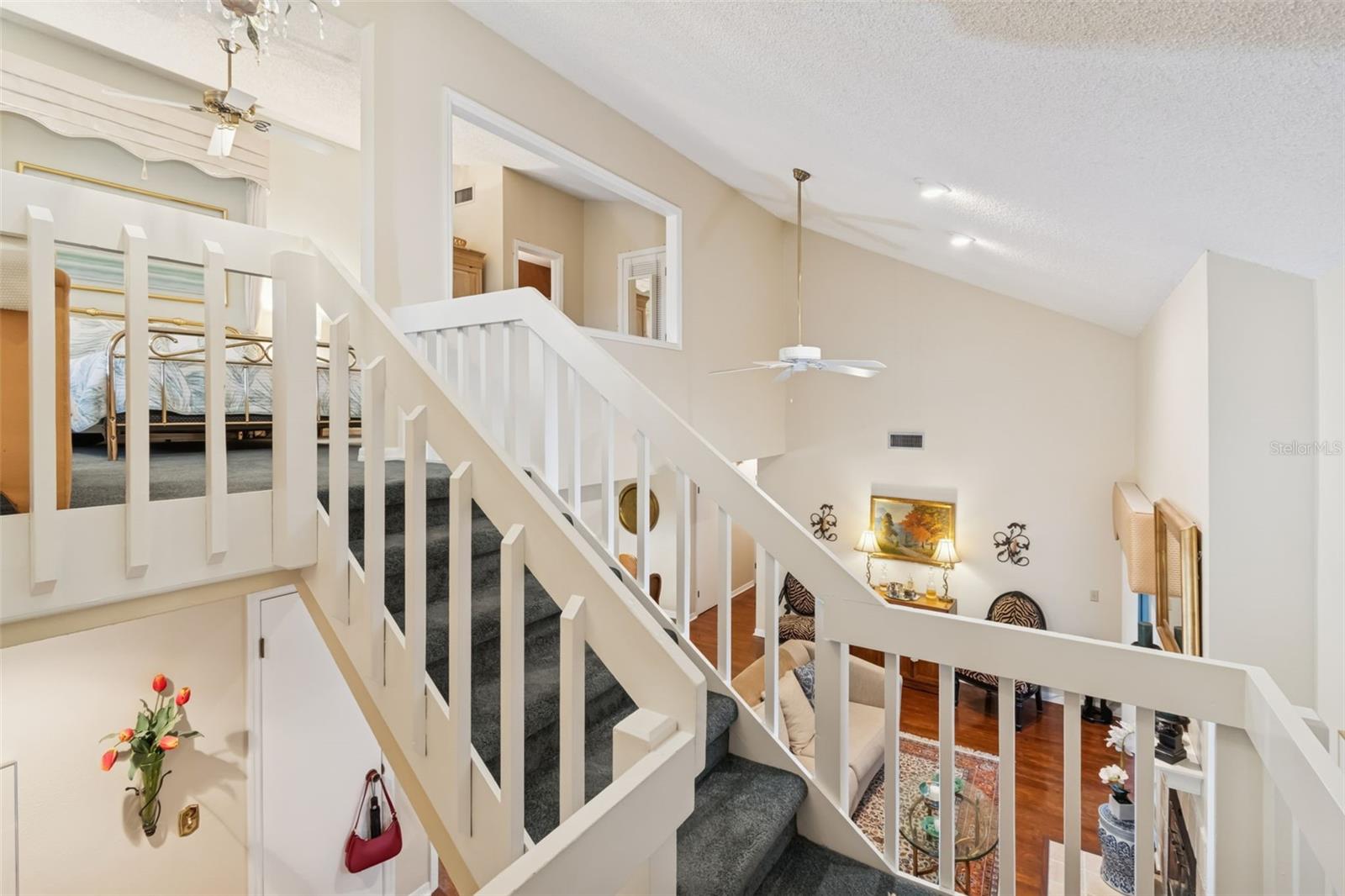 Image 25 of 46 For 3108 Valley Oaks Drive 501