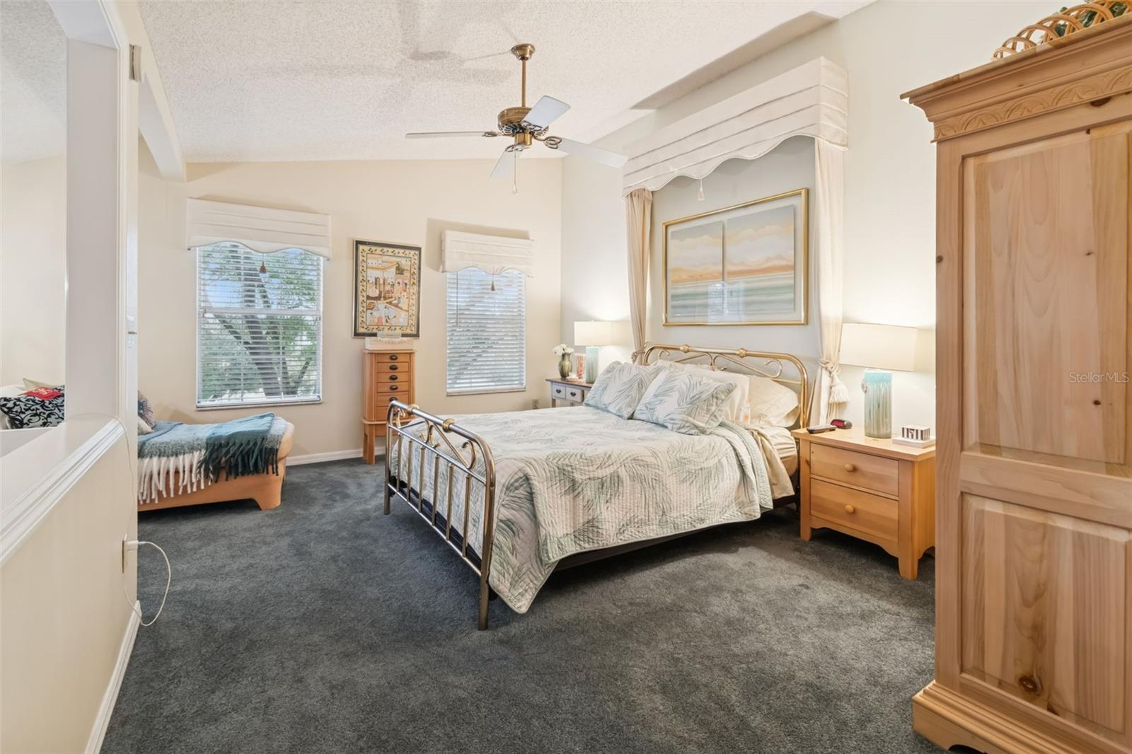 Image 28 of 46 For 3108 Valley Oaks Drive 501