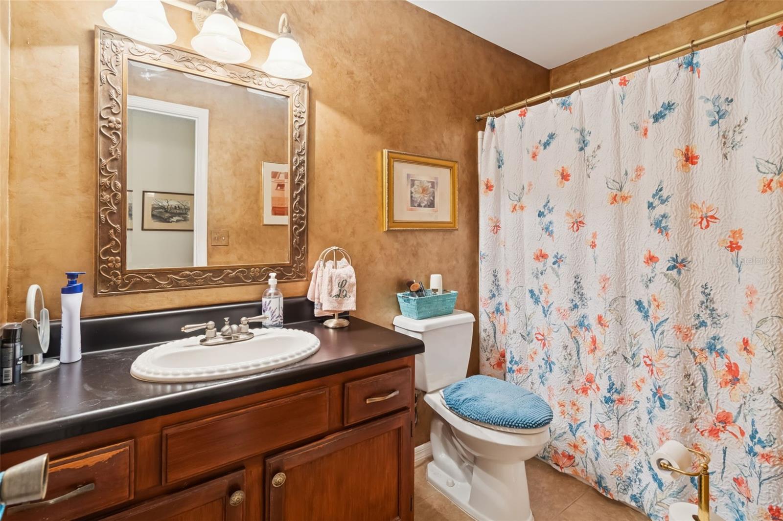 Image 30 of 46 For 3108 Valley Oaks Drive 501